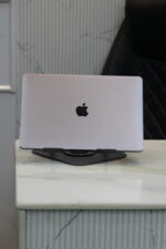 APPLE MACBOOK AIR M1 | 16GB RAM | 256GB Storage | 13.3" Display | Refurbished Laptop
