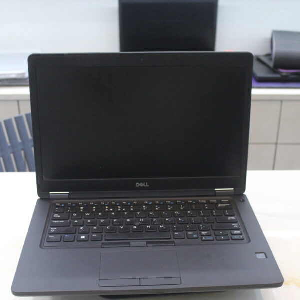 DELL LATITUDE 5490 | Intel Core i5 8th Gen | 8GB RAM | 256GB NVMe SSD | 14" Display | Refurbished Laptop